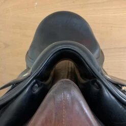 Amerigo Cortina Dressage Saddle - 17.5" -Best Saddle Shop 27 Amerigo IMG 7334