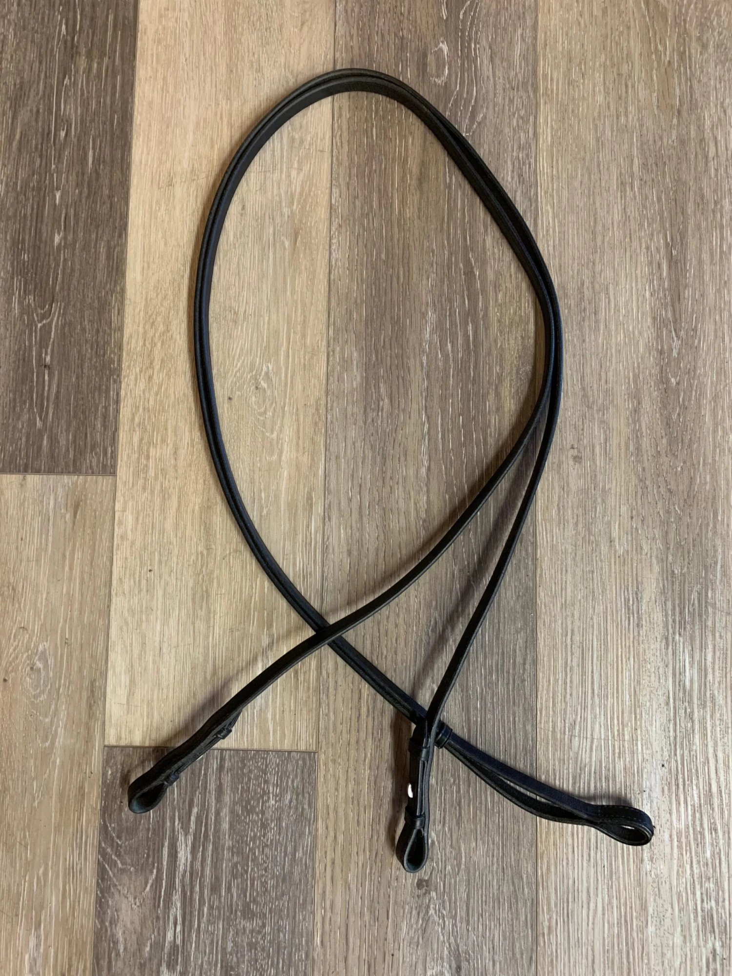 Consignment Black Curb Reins 1 Consignment Black Curb Reins