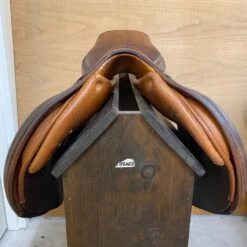 Dominus Close Contact Saddle 17.5 HAI -Best Saddle Shop IMG 7326 scaled