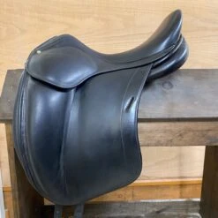 Luc Childric Dressage Saddle 17" MIL