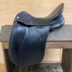 Sommer Diplomat Dressage Saddle 18" SOA