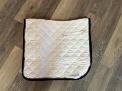 Equimode Dressage Saddle Pads -Best Saddle Shop image6 6ddf0cee 17fe 4c6e aa70 3d0d28a5abae